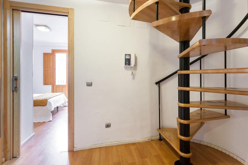 ולנסיה Like Apartments Lonja מראה חיצוני תמונה