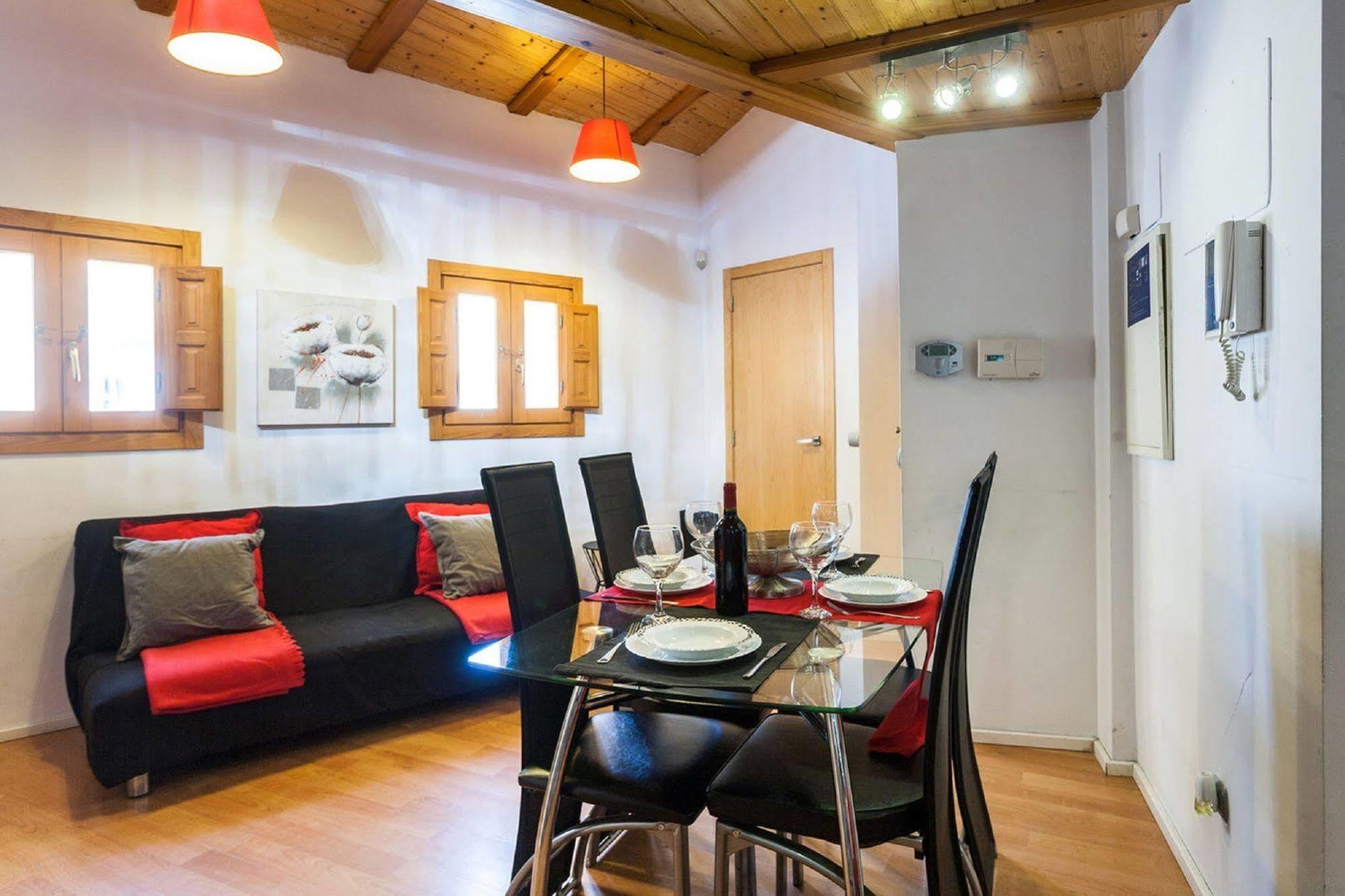ולנסיה Like Apartments Lonja מראה חיצוני תמונה